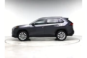 $26998 : Toyota RAV4 2023 XLE Premium thumbnail