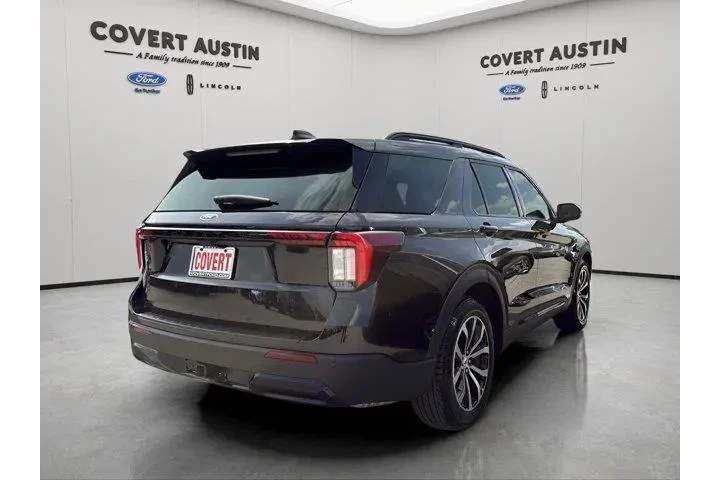 $38945 : Ford Explorer 2025 ST-Line 4 image 5