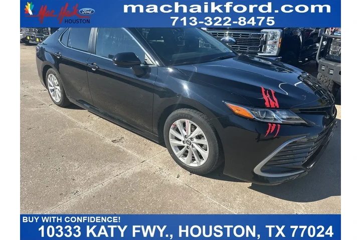 $24491 : Toyota Camry 2023 LE 4dr Sed image 1