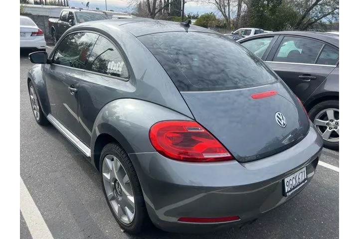 $11988 : Volkswagen Beetle 2012 2.5L image 6