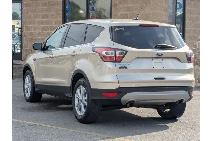 $12784 : Ford Escape 2017 SE 4dr SUV image 6