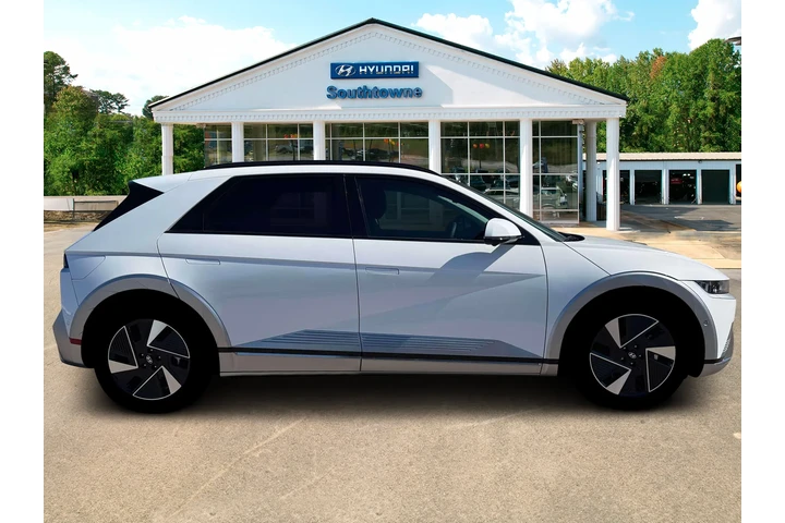 $39920 : Hyundai IONIQ 5 2026 Limited image 9