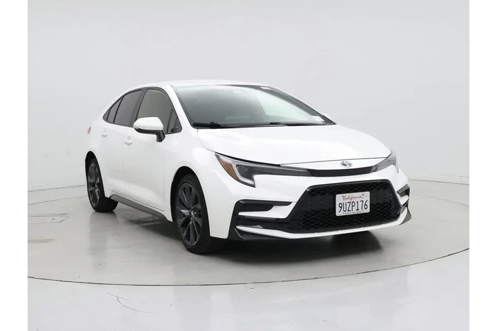$26998 : Toyota Corolla Hybrid 2025 S image 1