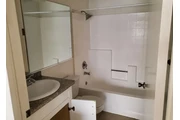 $1400 : Beautiful 1 bedroom Apt in LA thumbnail