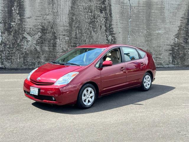 $8488 : 2005 Prius image 3