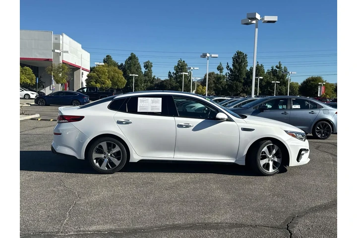 $13988 : Kia Optima 2019 S 4dr Sedan image 3