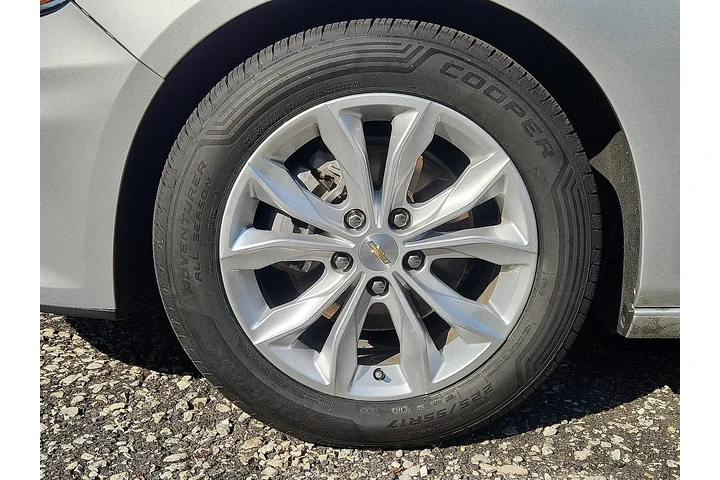 $12999 : Chevrolet Malibu 2022 LT 4dr image 9