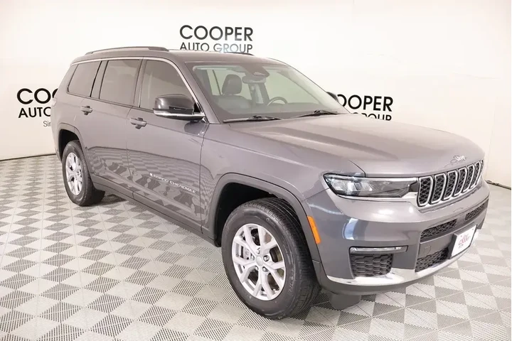 $29997 : Jeep Grand Cherokee L 2022 4 image 1