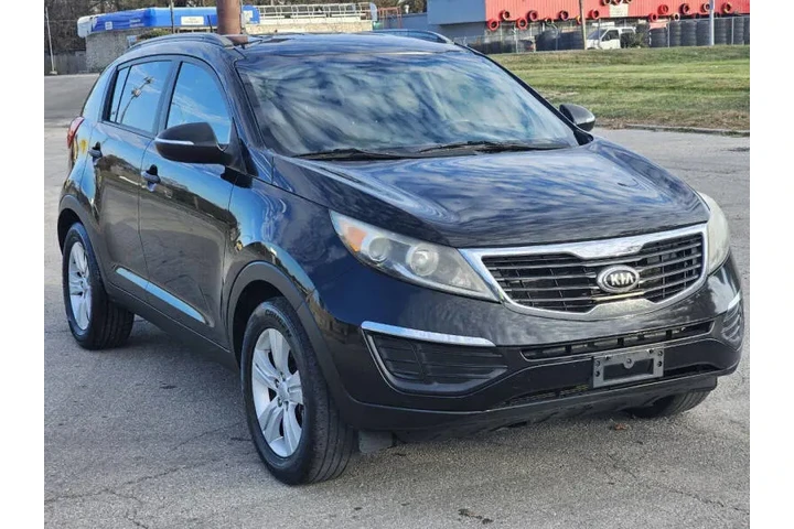 $4995 : 2013 Sportage LX image 3