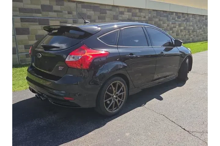 $12621 : Ford Focus 2013 ST 4dr Hatch image 7