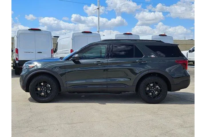 $35695 : Ford Explorer 2023 AWD Timbe image 6