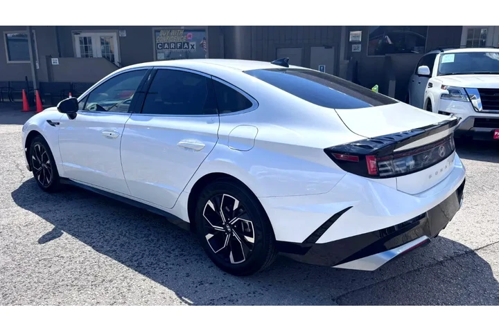 2025 Sonata SEL image 5