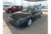 $24499 : Toyota Camry 2025 LE 4dr Sed thumbnail