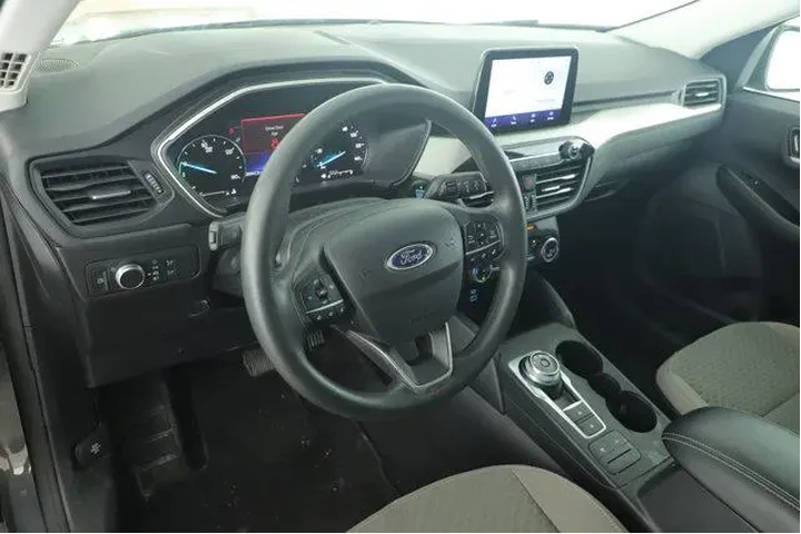 $22994 : Ford Escape Plug-In Hybrid 2 image 10