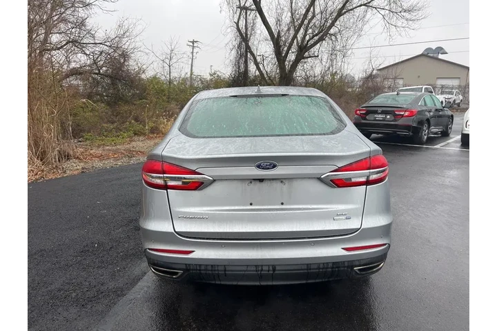$15776 : Ford Fusion 2020 AWD SE 4dr image 9