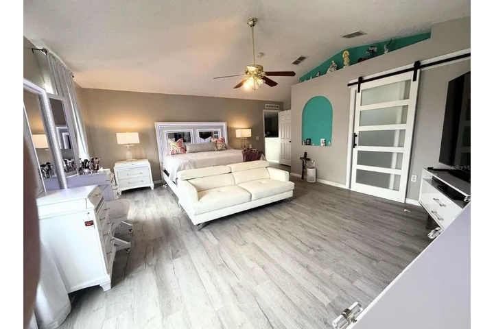 $359000 : Beautiful home 5 bedrooms. image 8