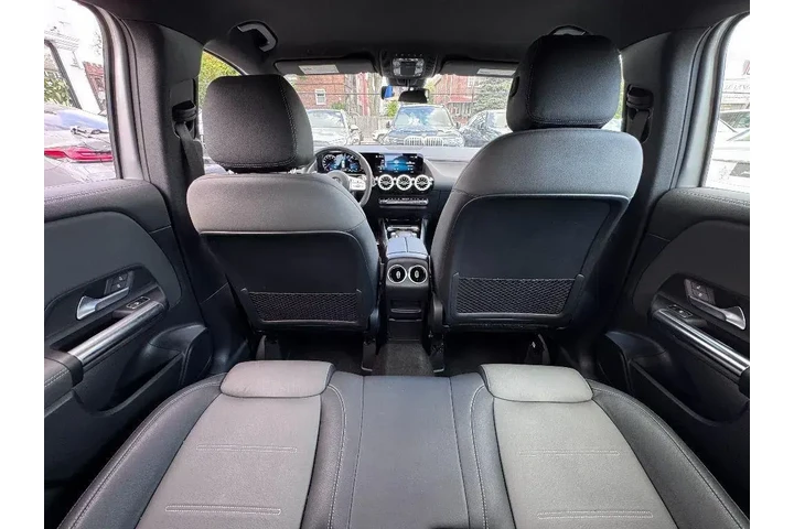 $31895 : Mercedes-Benz GLA 2022 AWD A image 9