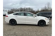 $10363 : Ford Fusion 2016 AWD SE 4dr thumbnail