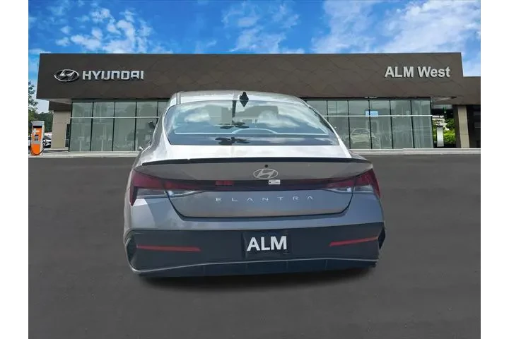 $20720 : Hyundai ELANTRA 2025 SEL Spo image 6