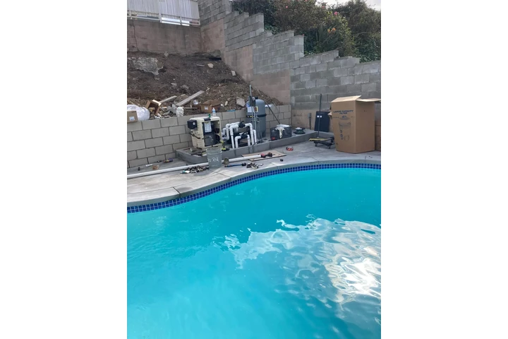Gustavo pool image 10