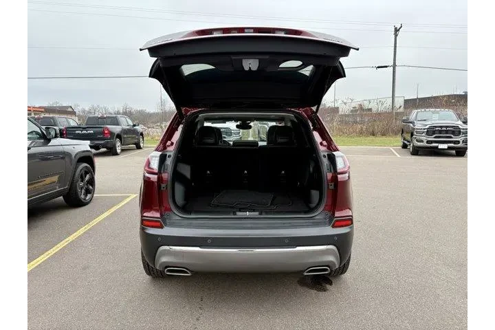 $25590 : Jeep Cherokee 2021 4x4 Limit image 7