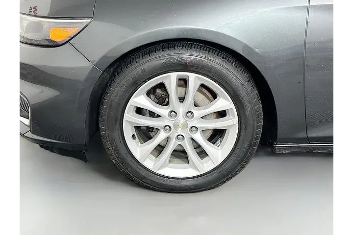 $13975 : Chevrolet Malibu 2016 LT 4dr image 7