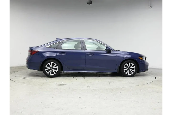 $24998 : Honda Civic 2025 LX 4dr Seda image 7