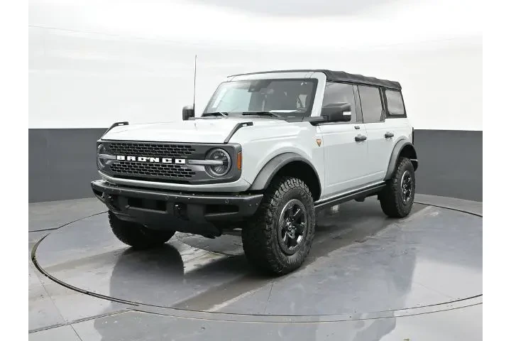 $37532 : Ford Bronco 2021 4x4 Badland image 1