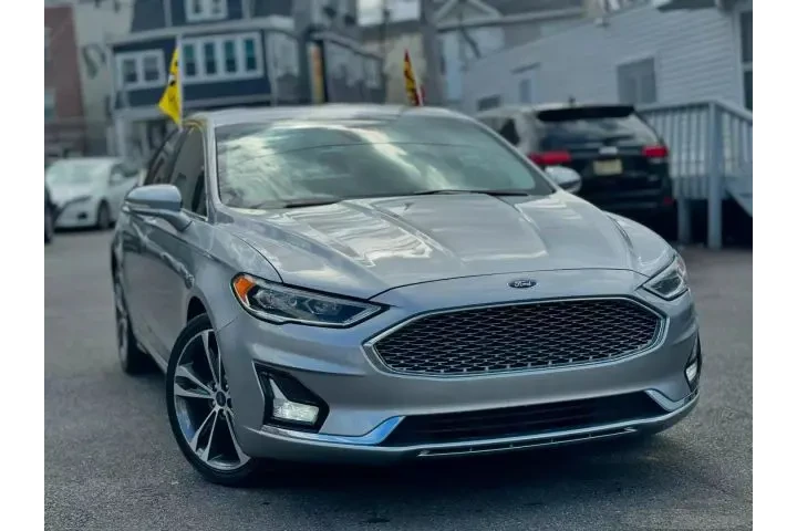 2020 FORD FUSION2020 FORD FUS image 4