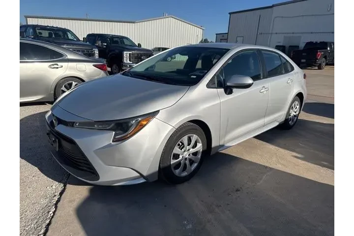 $18700 : Toyota Corolla 2023 LE 4dr S image 1