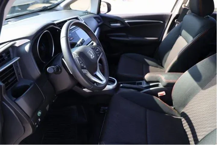 $13916 : Honda Fit 2018 Sport 4dr Hat image 10