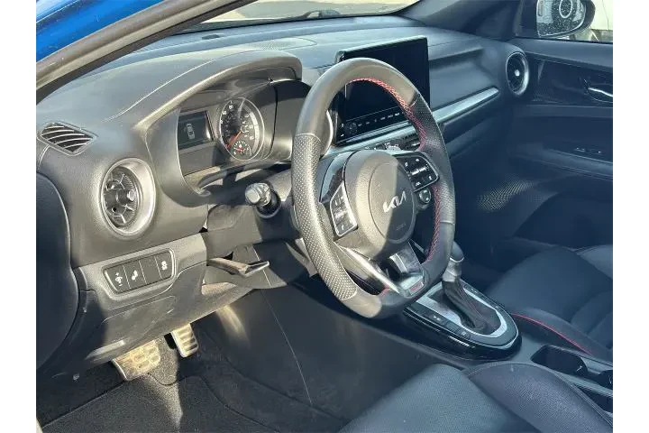 $20997 : Kia Forte 2023 GT 4dr Sedan image 9