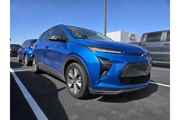 $15991 : Chevrolet Bolt EUV 2022 LT 4 image 1