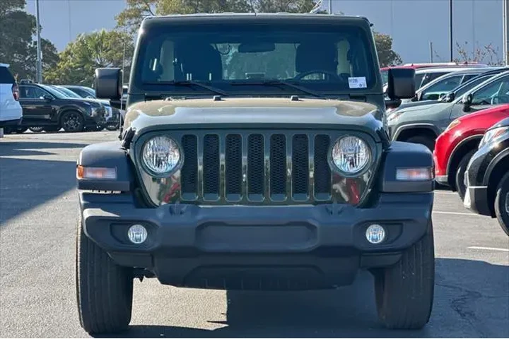 $23598 : Jeep Wrangler Unlimited 2022 image 8