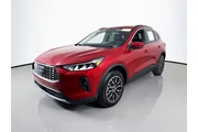 $36750 : Ford Escape Plug-In Hybrid 2 thumbnail