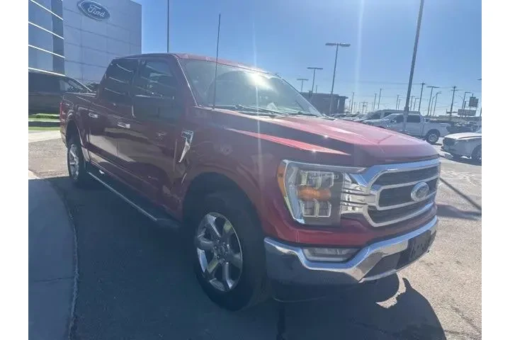 $39184 : Ford F-150 2022 4x4 XLT 4dr image 4