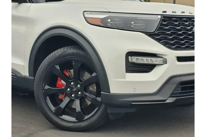 $38988 : Ford Explorer 2022 AWD ST 4d image 5