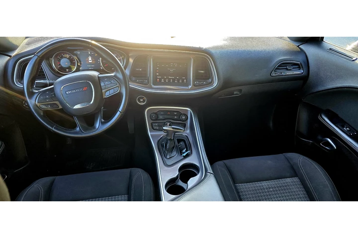 $14999 : CHALLENGER SXT image 2