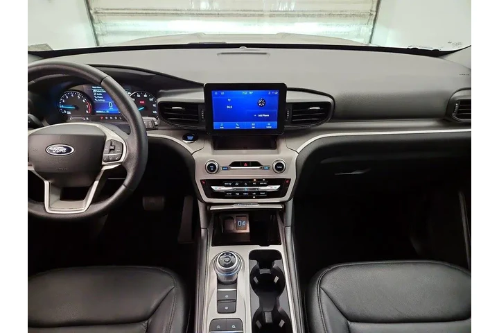 $27998 : Ford Explorer 2023 XLT 4dr S image 9