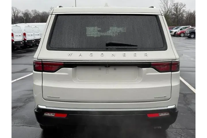 $39995 : Jeep Wagoneer 2022 4x4 Serie image 5
