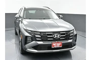 $28345 : Hyundai TUCSON 2025 SEL Conv thumbnail