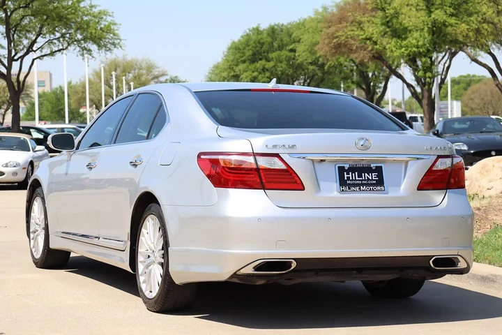 $17975 : 2010 LS 460 image 10