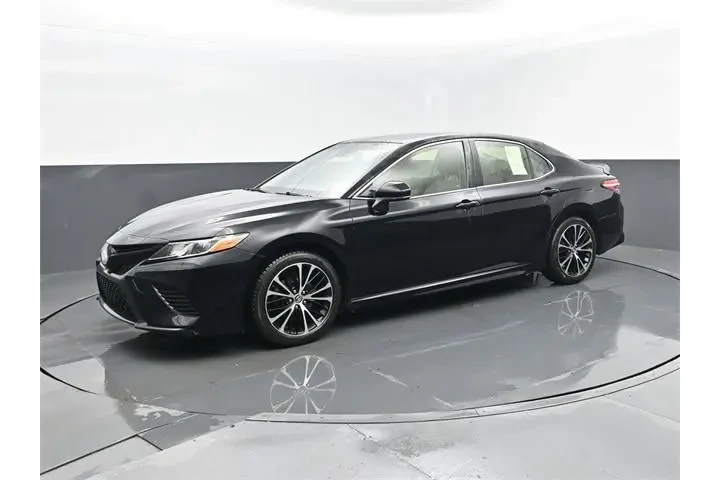 $16257 : Toyota Camry 2018 SE 4dr Sed image 1