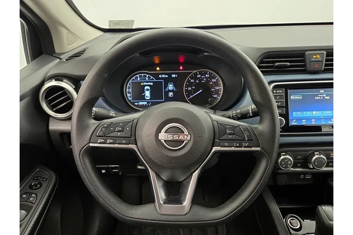 $18998 : Nissan Versa 2025 SV 4dr Sed image 10