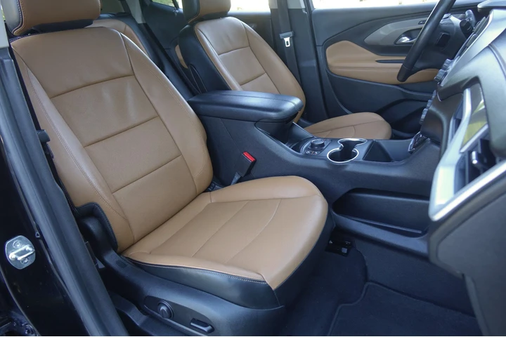 $23996 : 2020 GMC Terrain FWD SLT image 8