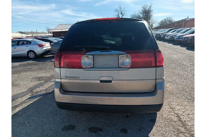 $3000 : 2005 Rendezvous CX image 5