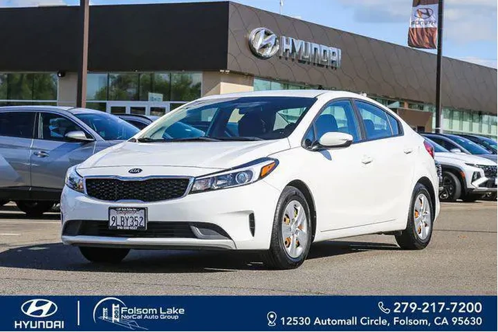 $9991 : Kia Forte 2018 LX 4dr Sedan image 1