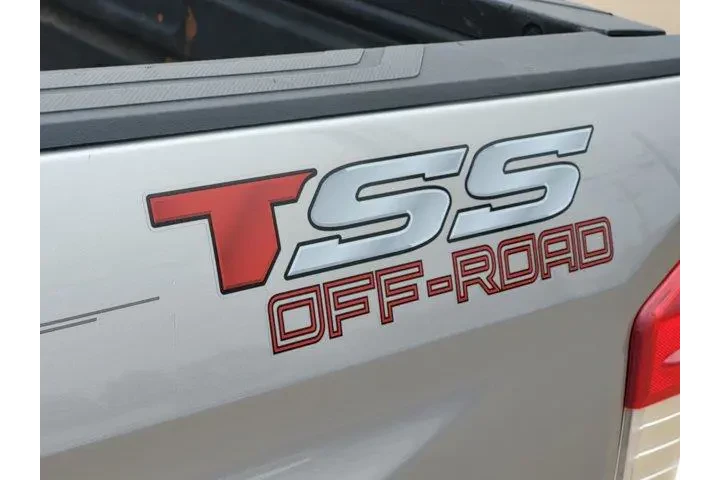 Toyota Tundra 2019 4x4 SR5 4 image 4