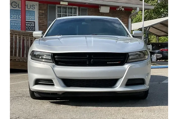 $17985 : Dodge Charger 2021 SXT 4dr S image 2