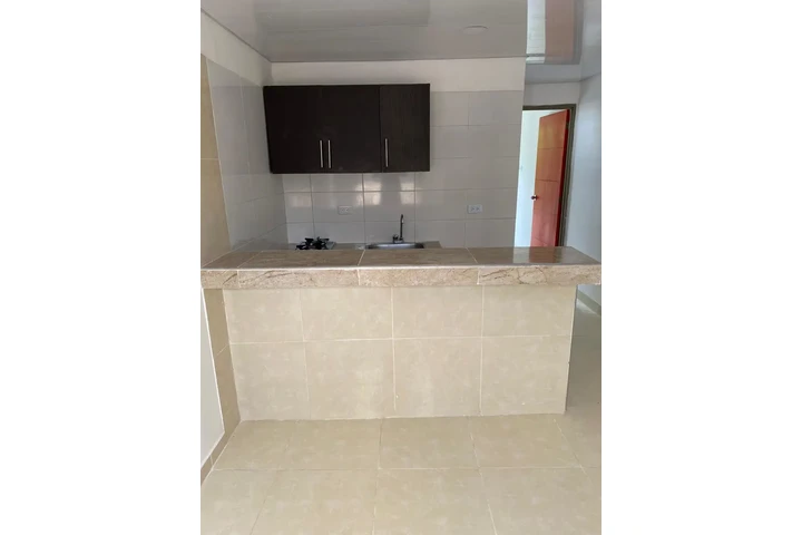 $55000 : ALQUILA APARTAESTUDIO image 2